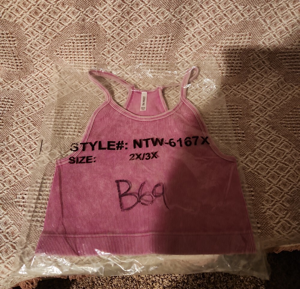 Zenana Outfitters Dusty Rose Ribbed Racerback Crop Tank - Picture 4 of 4